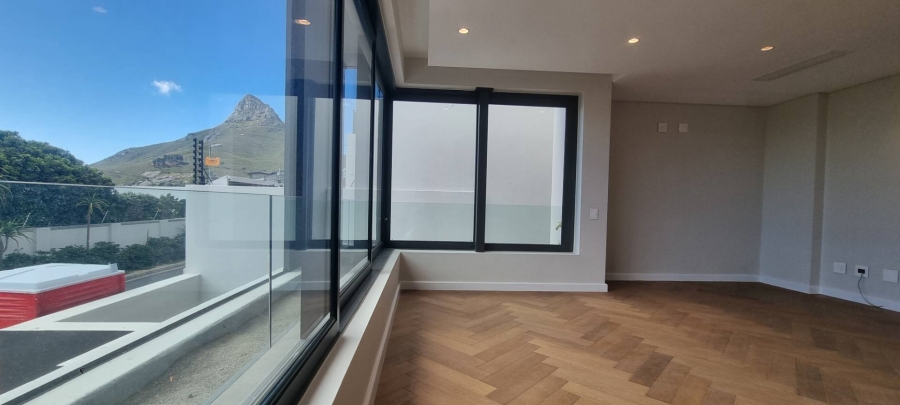 4 Bedroom Property for Sale in Camps Bay Western Cape